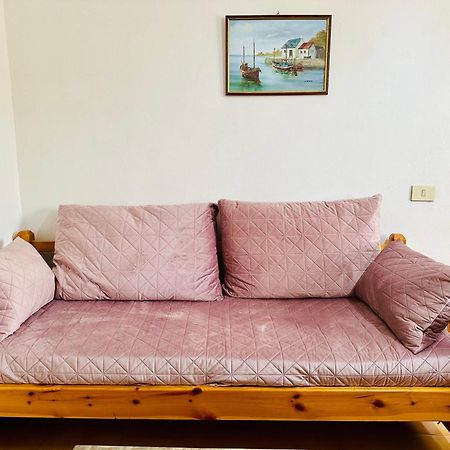 Villa Il Melograno Badesi Esterno foto