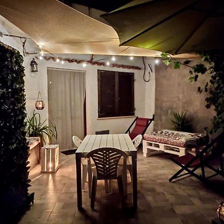 Villa Il Melograno Badesi Esterno foto