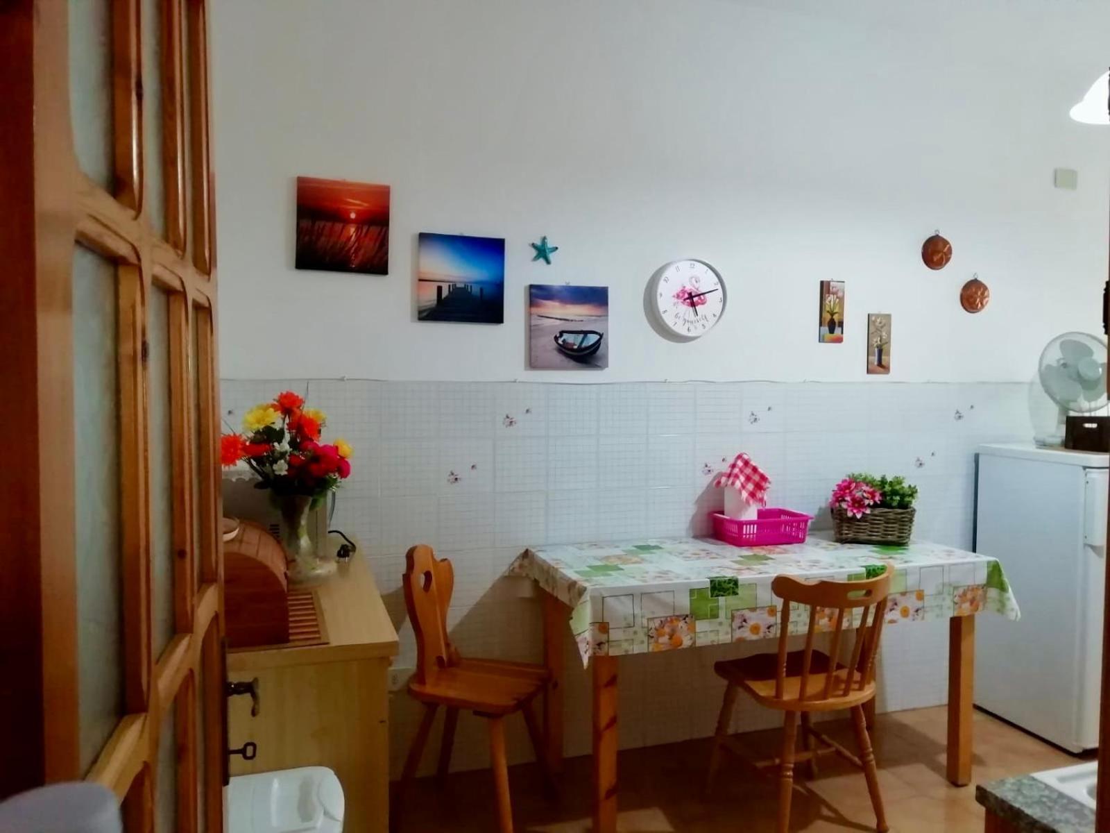 Villa Il Melograno Badesi Esterno foto